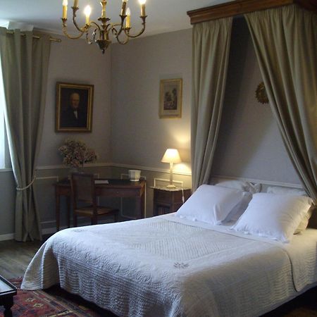 Bed and Breakfast Manoir De La Baronnie Saint-Malo Exterior foto