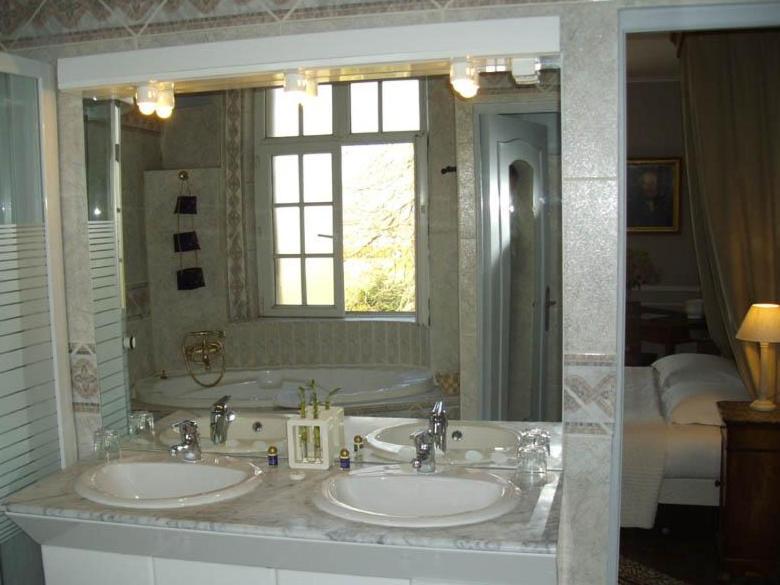 Bed and Breakfast Manoir De La Baronnie Saint-Malo Exterior foto