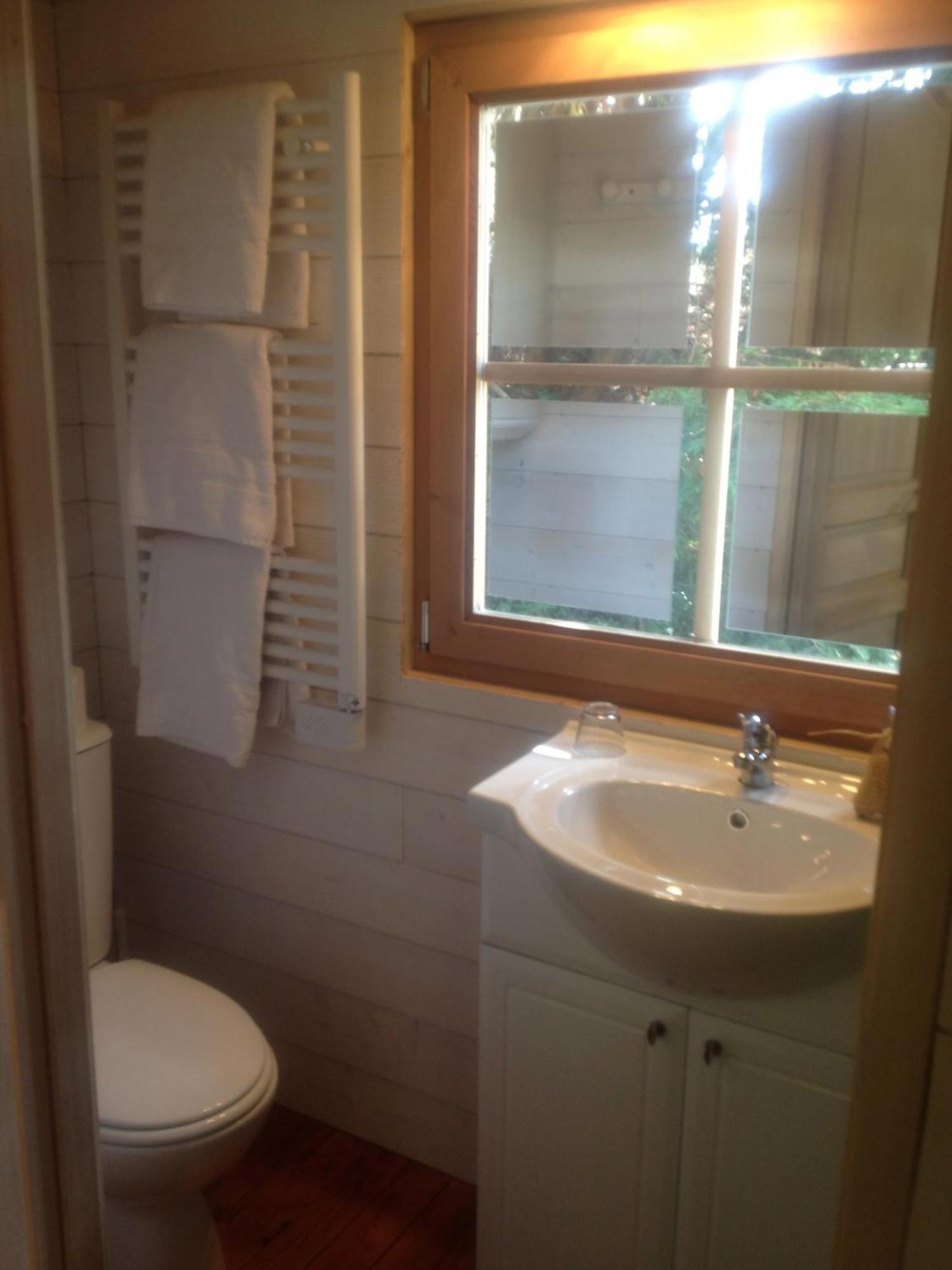 Bed and Breakfast Manoir De La Baronnie Saint-Malo Exterior foto